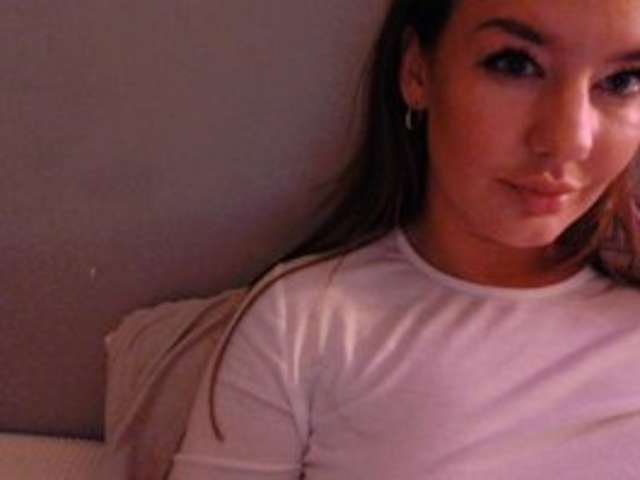 go to chat with NinaOfficial