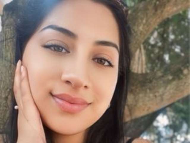 go to chat with NinaVeey