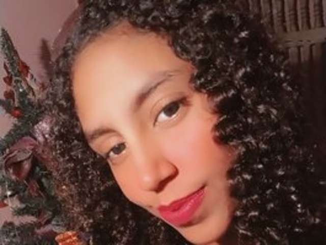 go to chat with Nova-Quinn