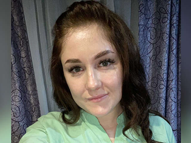 go to chat with NovaDream