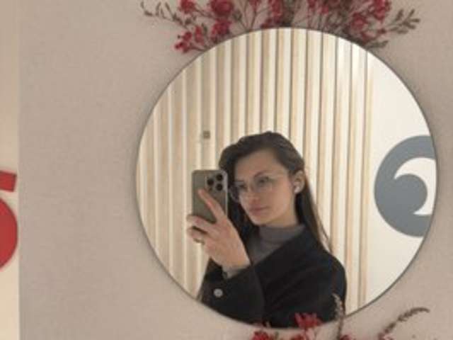 go to chat with NovaSky1