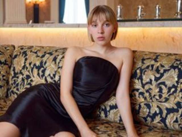 go to chat with OLHA-3
