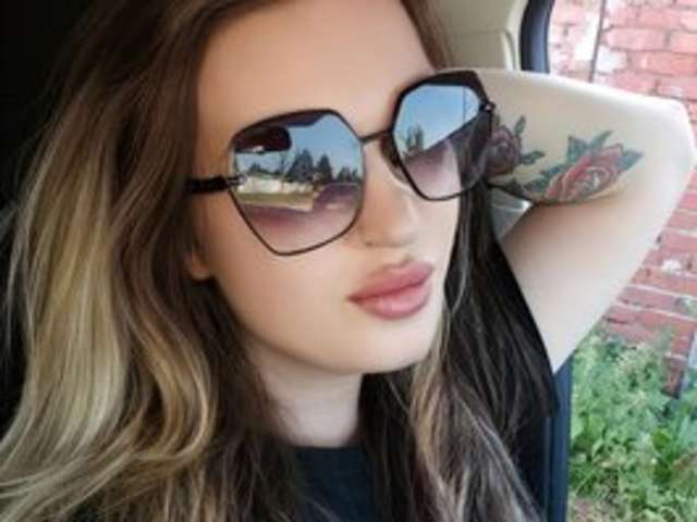 go to chat with Olivia5551