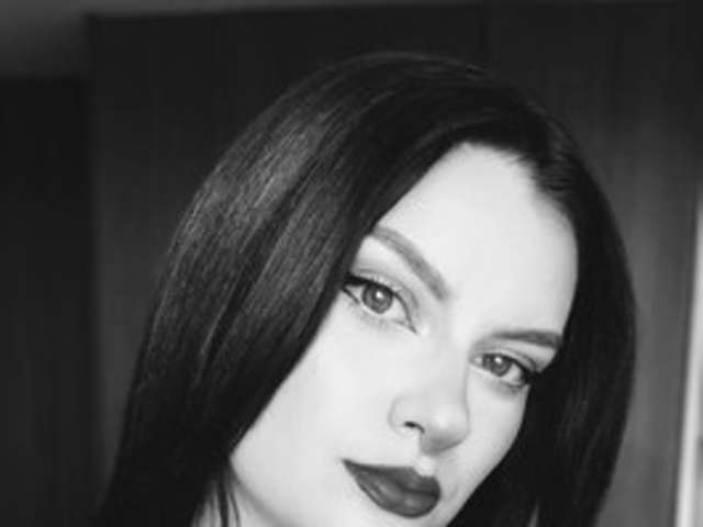 go to chat with OphelianaRose