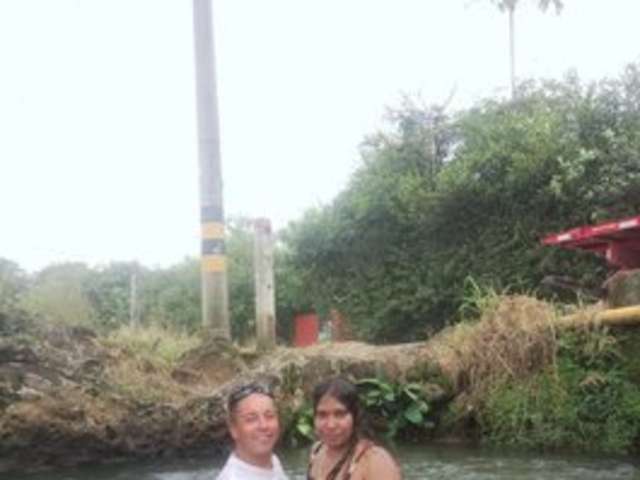 go to chat with PAREJA-EXTREMA