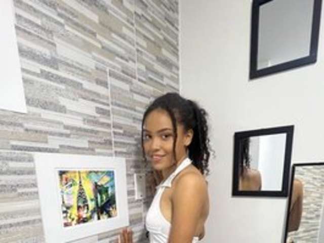 go to chat with PIINK-2025