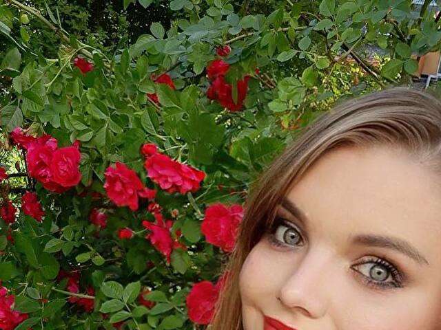 go to chat with PaolaMat