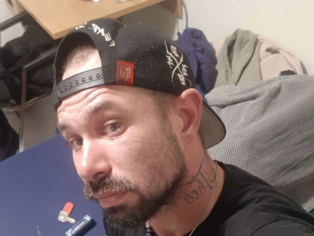 go to chat with Patriko