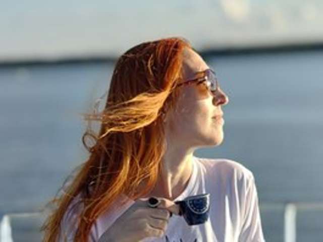 go to chat with PepperPotts