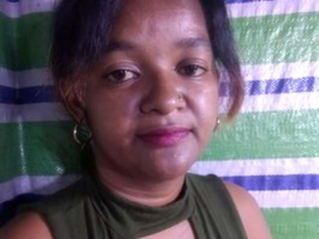 go to chat with Perline52