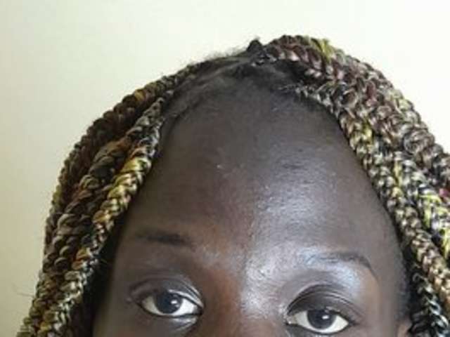 go to chat with Petitetessy7