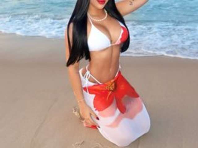 go to chat with Peykar