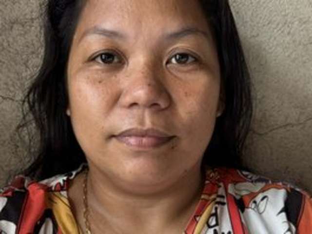 go to chat with PinayHotMom