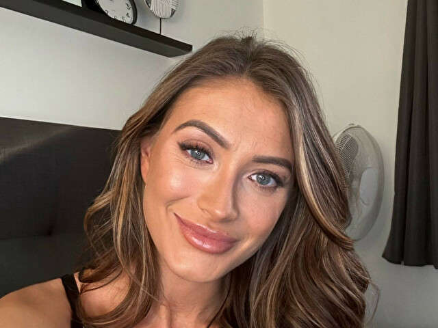 go to chat with PollyPearson