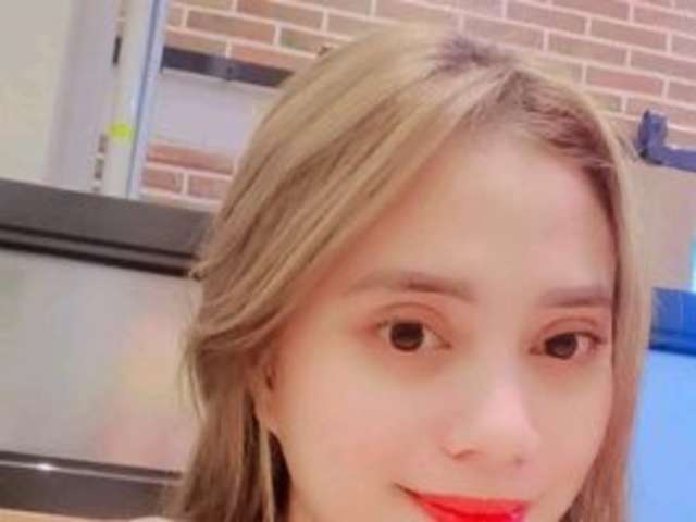 go to chat with PrettyAsianLover