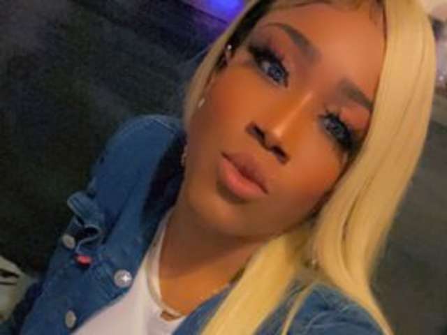 go to chat with PrettyDoubleG