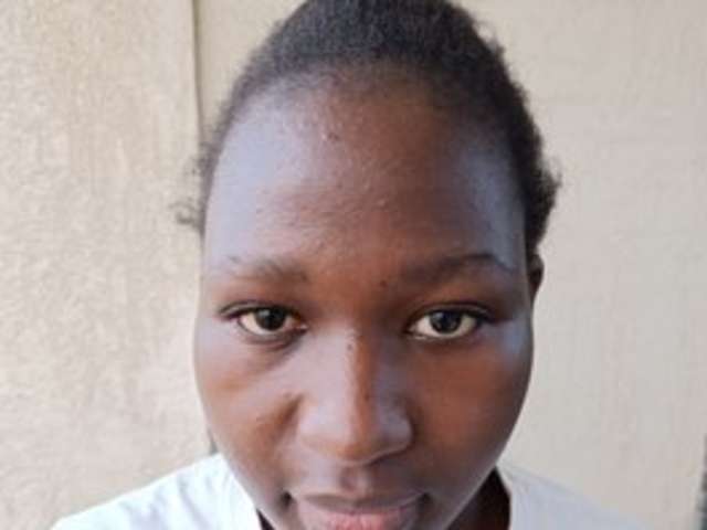 go to chat with Prettycameltoe1