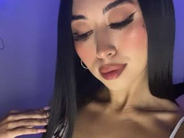 go to chat with Prettycloee