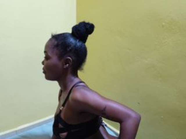 go to chat with Prettypussy