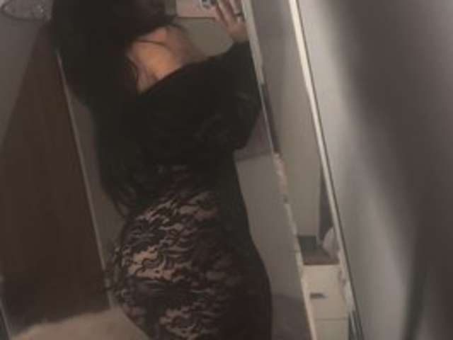 go to chat with PrincessValerie