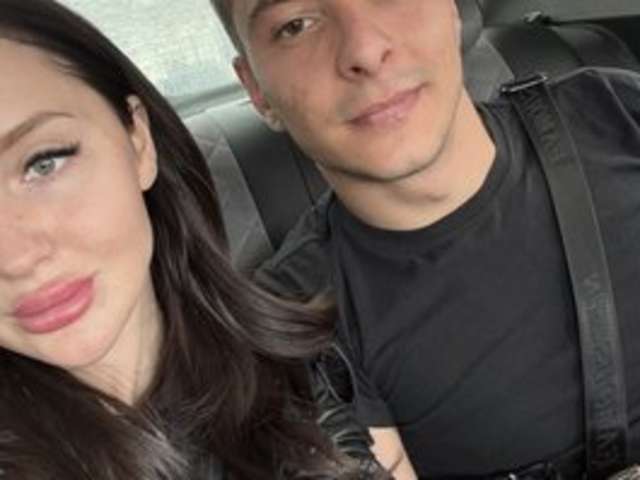 go to chat with QUEEN-KING