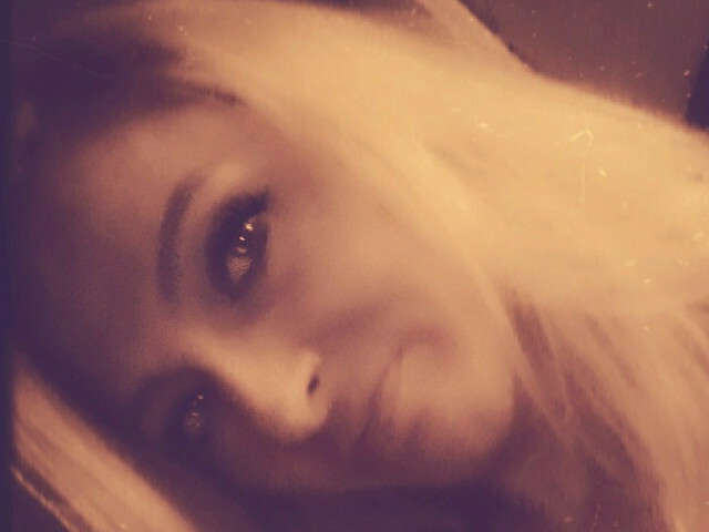 go to chat with QueenB