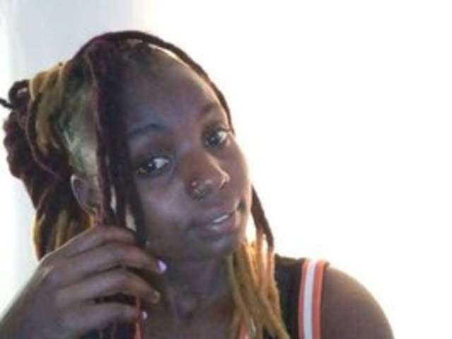 go to chat with Queenwet21