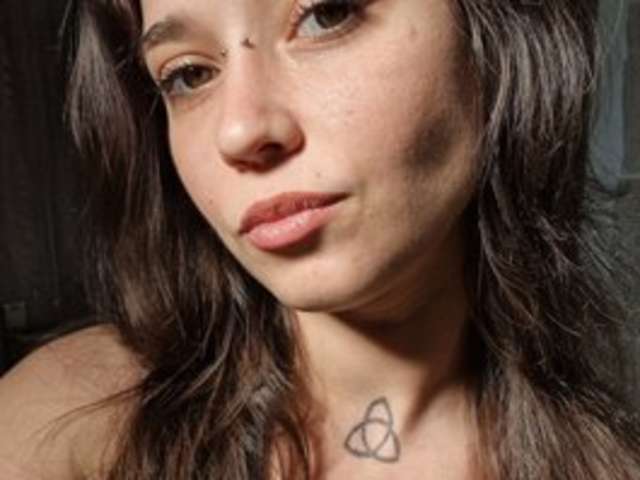 go to chat with RacyRoby