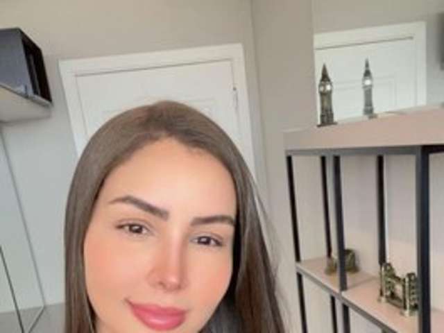 go to chat with Rayka