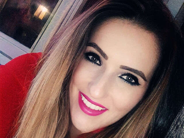 go to chat with Rebeka945