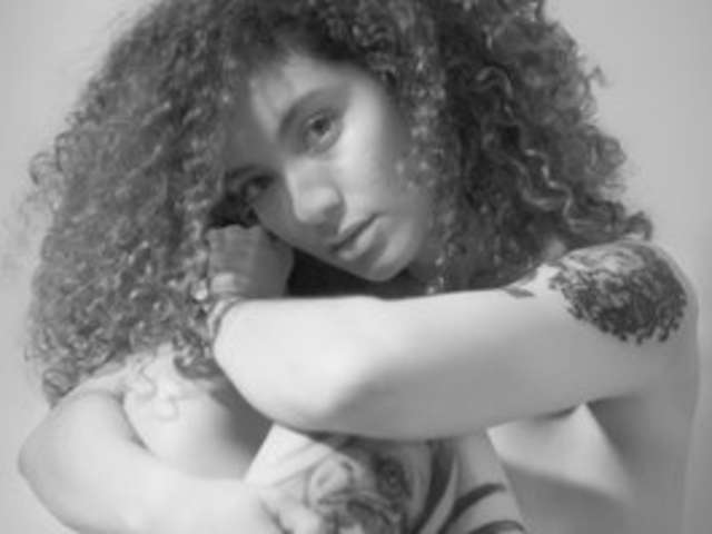 go to chat with RedVelvett-