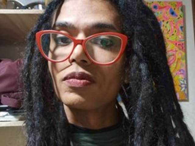 go to chat with ReginaMadalenaa