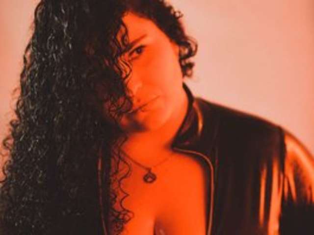 go to chat with Reichel05