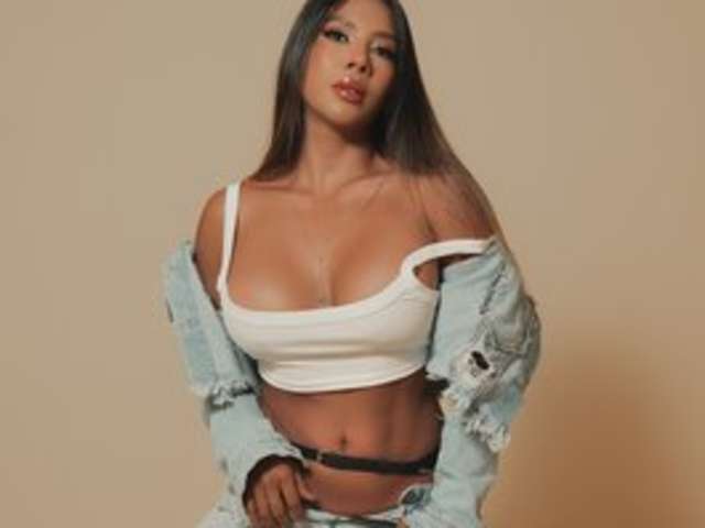 go to chat with RenataReyes1