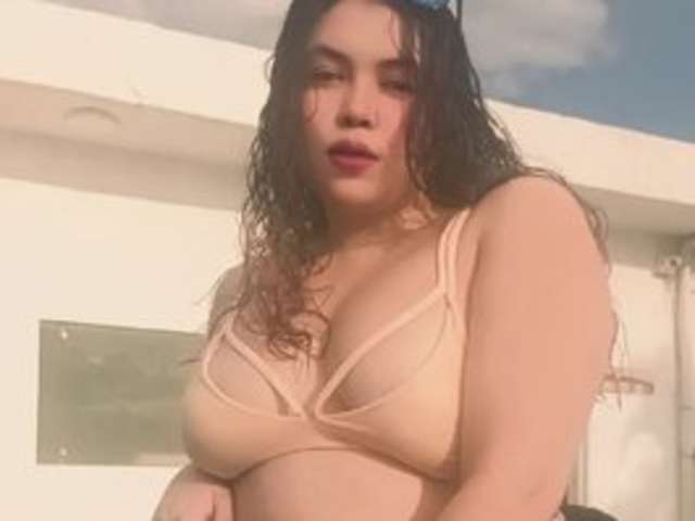 go to chat with Renataa10
