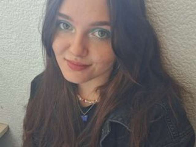 go to chat with Rennette