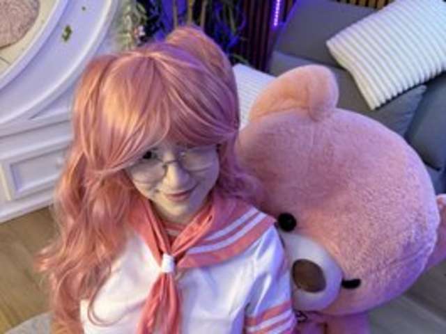 go to chat with ReynaRey