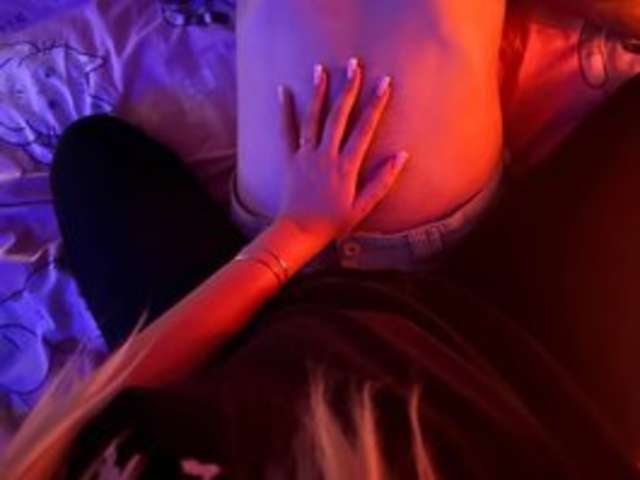 go to chat with RiARTxxx