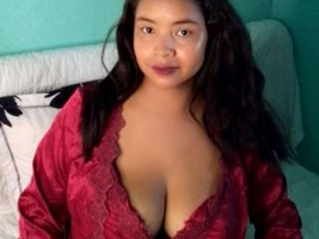 go to chat with Rianah