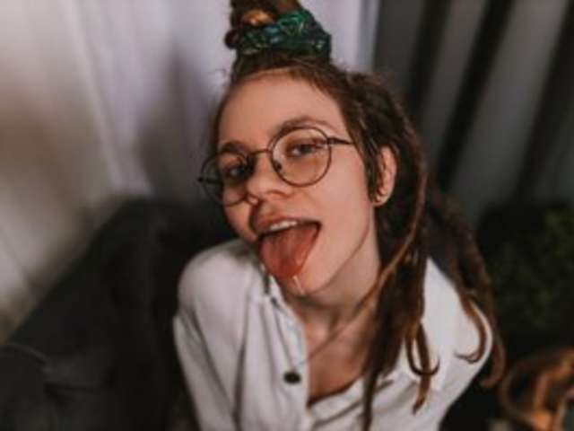 go to chat with Rin-Skylar