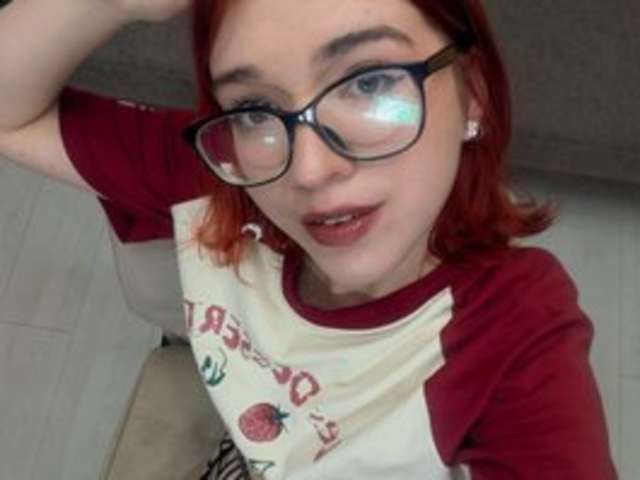 go to chat with Rina-wang