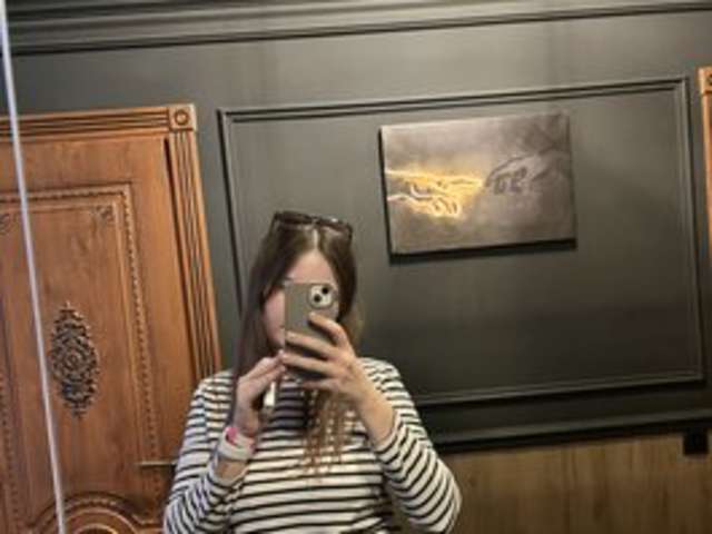 go to chat with Rina2033