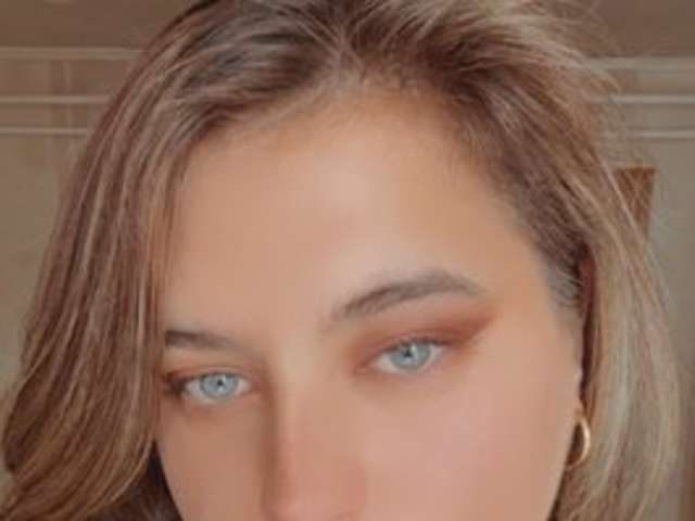 go to chat with Rona-Wer