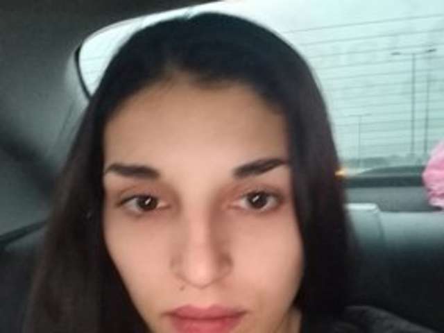 go to chat with Rosanna-Rennie