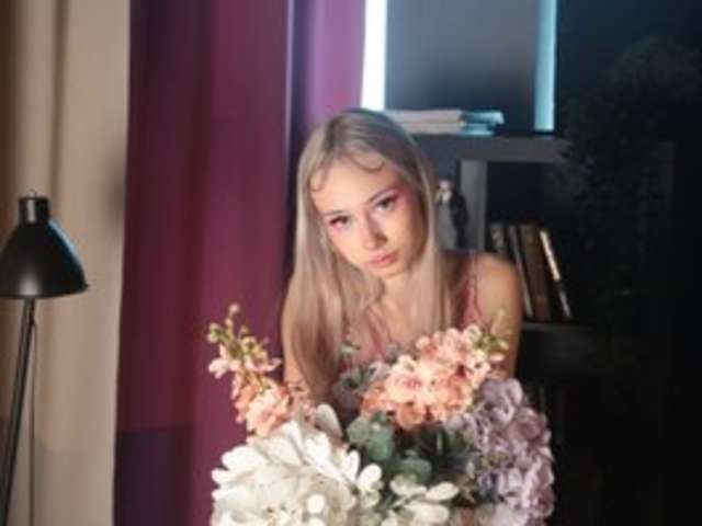 go to chat with RosyCheeks1