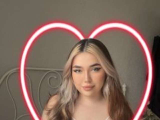 go to chat with RoxySakura