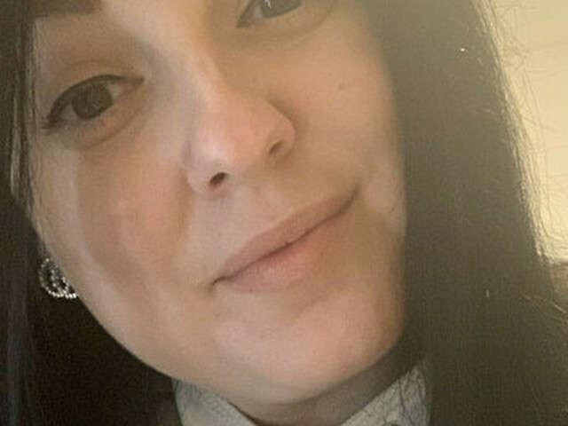 go to chat with Ruby83