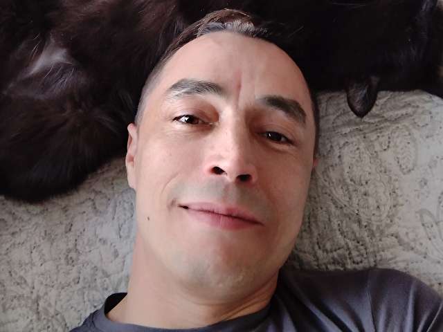 go to chat with Rusakdmitrih