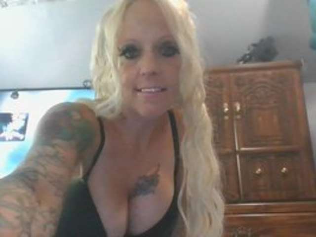 go to chat with RyderCox