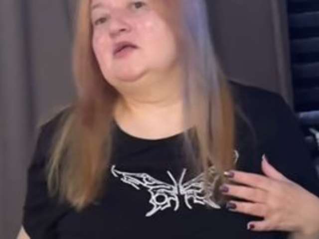 go to chat with SVETIKBOMBOCHKA